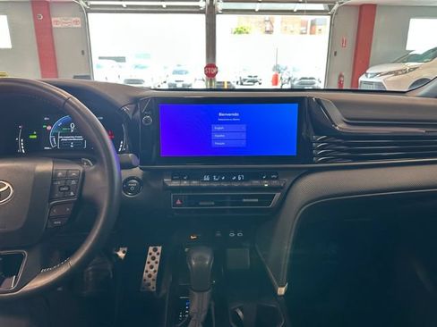 Used 2026 Toyota Camry SE w/ Multimedia Upgrade Package AWD/4WD image 23
