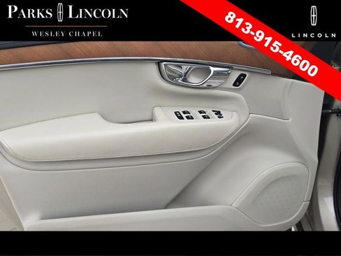 Used 2016 Volvo XC90 T6 Inscription w/ Vision Package AWD/4WD image 17