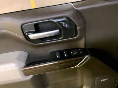 Used 2019 Chevrolet Silverado 1500 RST w/ All-Star Edition image 36