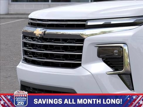 New 2026 Chevrolet Traverse LT w/ Driver Confidence Package FWD image 13