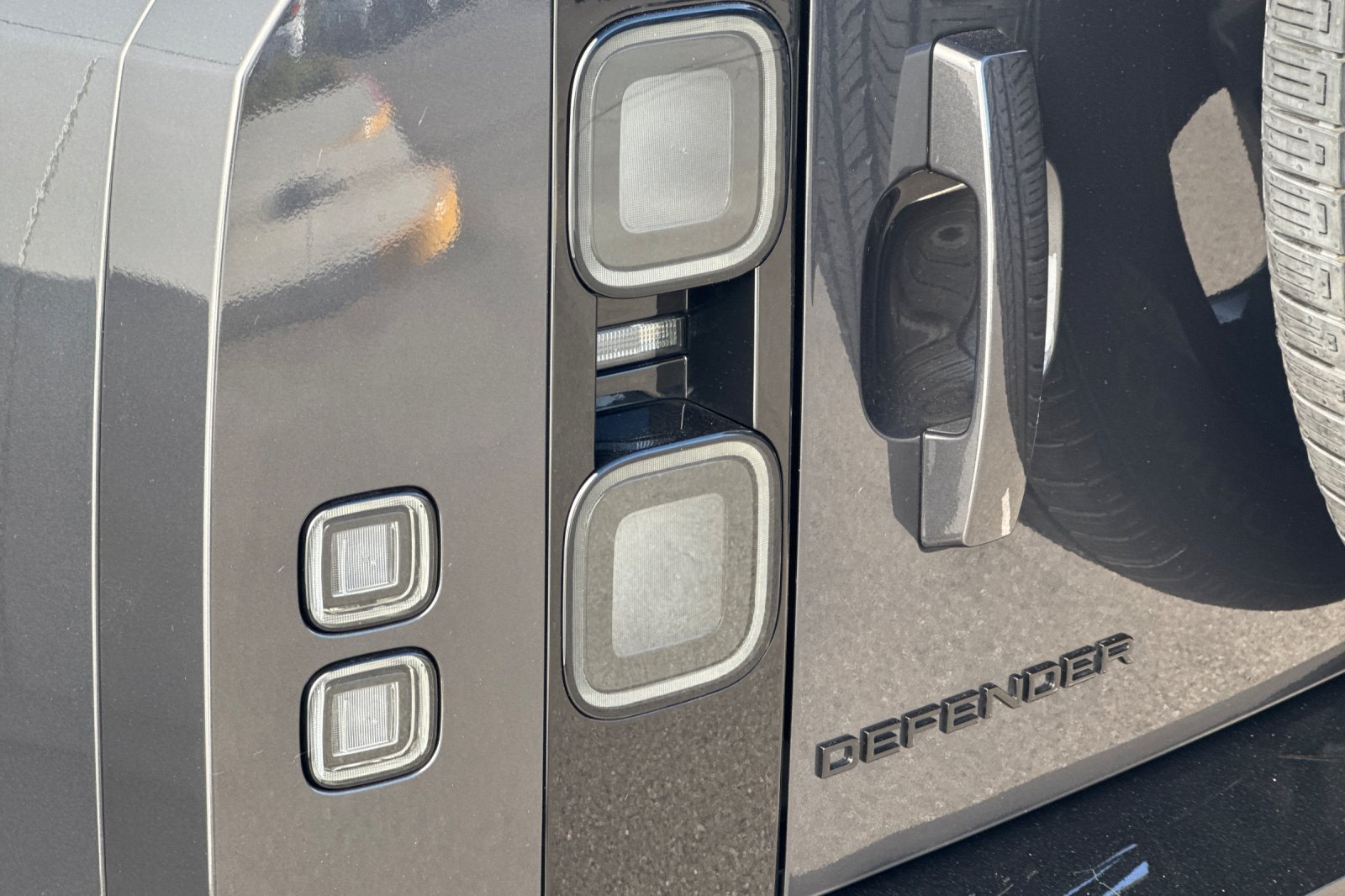 Used 2026 Land Rover Defender 130 S AWD/4WD image 35