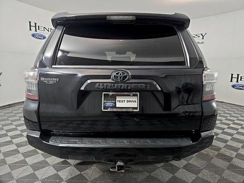 Used 2021 Toyota 4Runner SR5 Premium AWD/4WD image 6