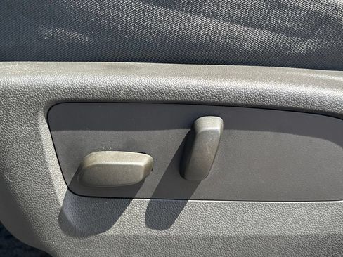 Used 2023 Buick Envision Avenir FWD image 10