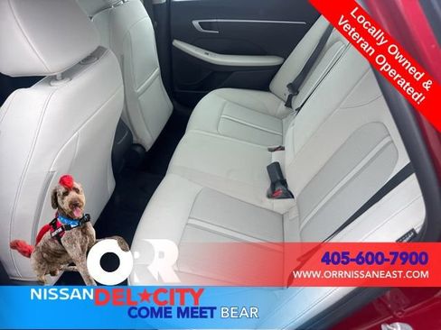 Used 2025 Hyundai Sonata SEL FWD image 9