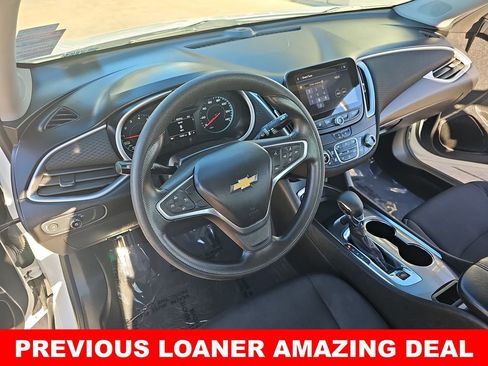 Used 2022 Chevrolet Malibu LT image 15