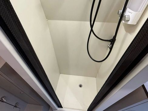 Used 2019 Mercedes-Benz Sprinter 4x4 170 image 11