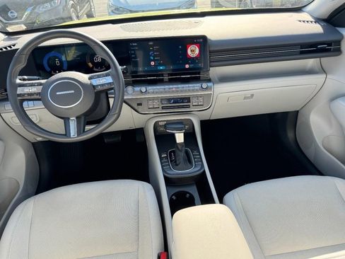 Certified 2024 Hyundai Kona SEL image 11