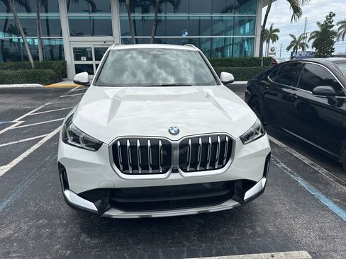 Used 2025 BMW X1 xDrive28i w/ Technology Package AWD/4WD image 9