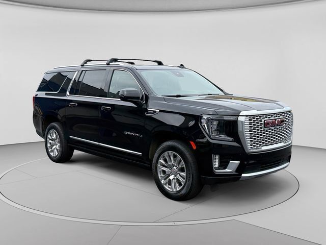 Used 2024 GMC Yukon XL Denali w/ Max Trailering Package AWD/4WD image 7