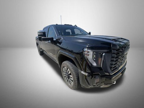 Used 2024 GMC Sierra 2500 Denali Ultimate AWD/4WD image 5