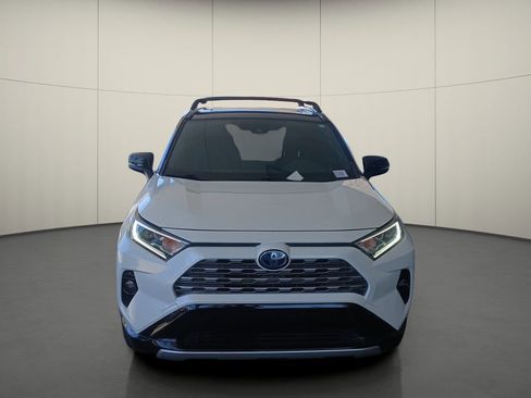 Used 2020 Toyota RAV4 XSE w/ XSE Grade Weather Package AWD/4WD image 2
