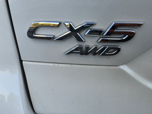 Used 2019 MAZDA CX-5 Touring AWD/4WD image 10