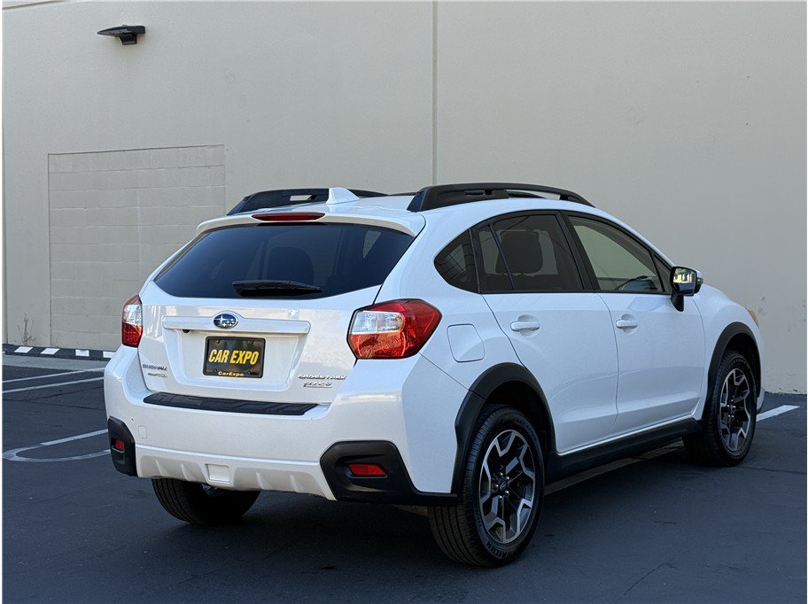 Used 2017 Subaru Crosstrek 2.0i Limited AWD/4WD image 6