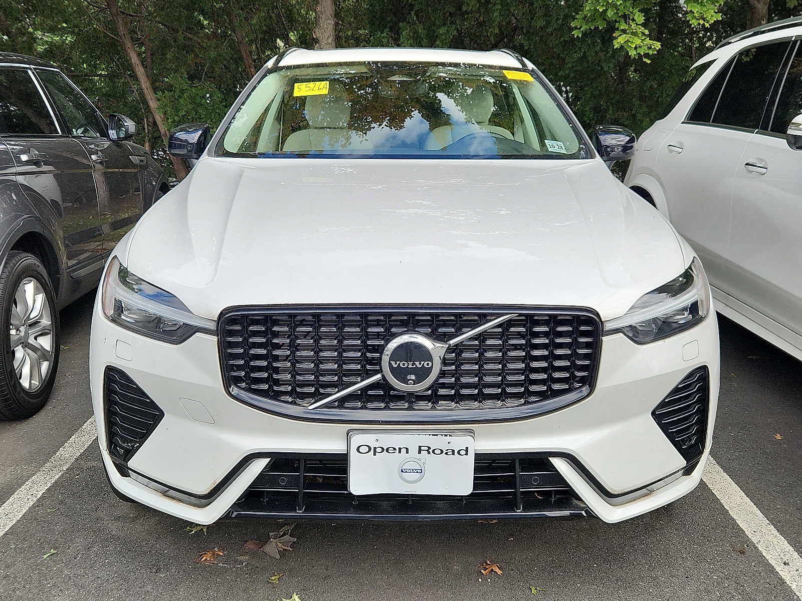 Used 2024 Volvo XC60 B5 Plus w/ Climate Package AWD/4WD image 2