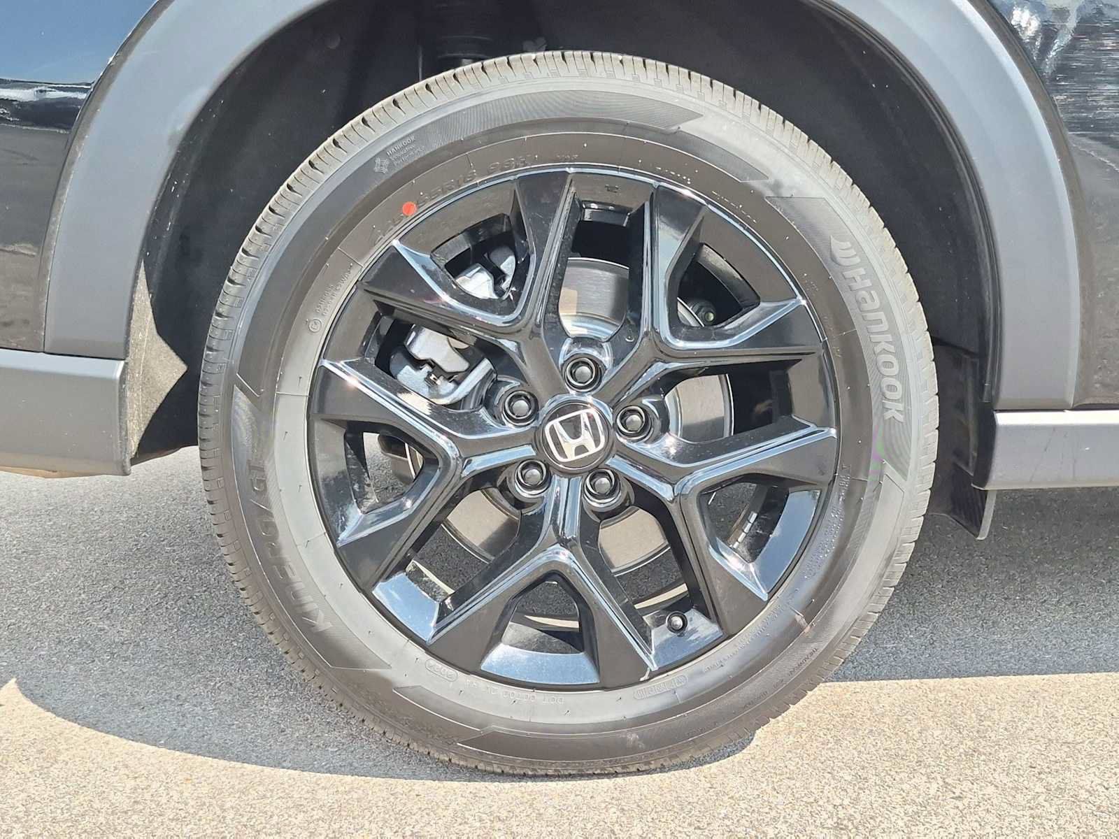 Certified 2025 Honda HR-V Sport image 13