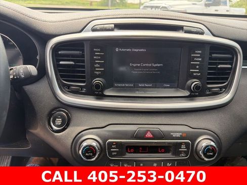 Used 2019 Kia Sorento EX FWD image 11