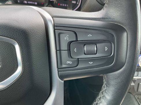 Used 2022 GMC Sierra 2500 SLE w/ SLE Convenience Package image 10