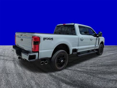 Used 2025 Ford F350 Lariat w/ Lariat Ultimate Package AWD/4WD image 4