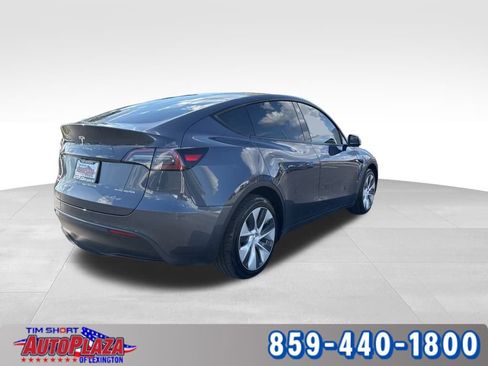 Used 2023 Tesla Model Y Long Range image 5