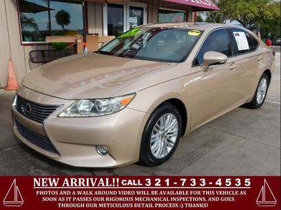 Used 2014 Lexus ES 350 w/ Luxury Package