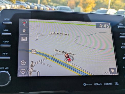 Used 2019 Toyota Avalon Limited image 21