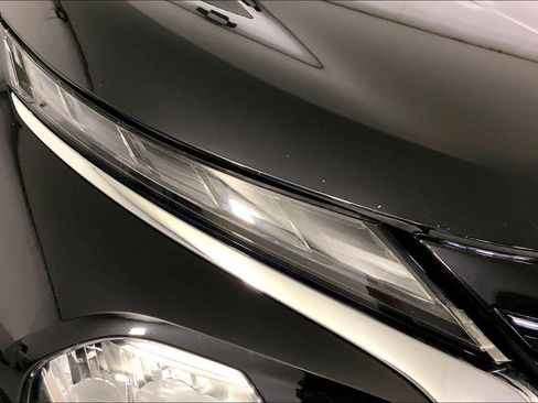 Used 2024 Mitsubishi Outlander SE image 27