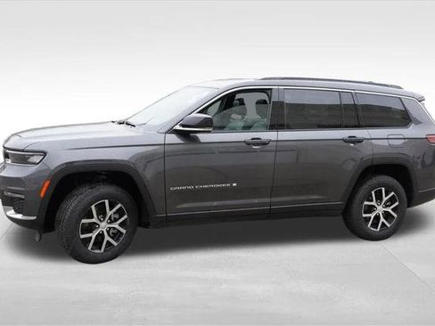 Certified 2024 Jeep Grand Cherokee L Limited w/ Luxury Tech Group II AWD/4WD image 10