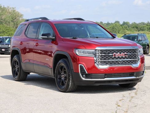 Used 2023 GMC Acadia AT4 w/ Technology Package AWD/4WD image 4