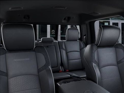 New 2026 RAM 2500 Laramie AWD/4WD image 26