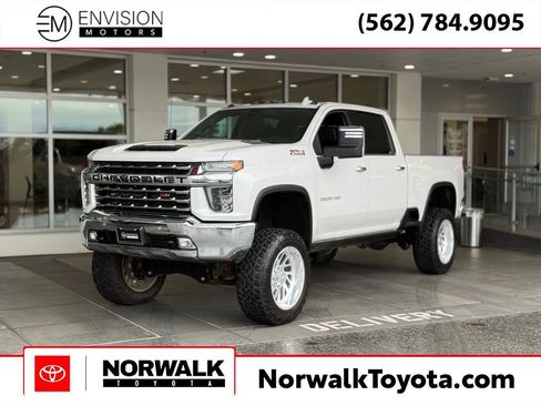 Used 2022 Chevrolet Silverado 2500 LTZ w/ LTZ Premium Package image 1