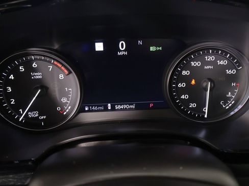 Used 2022 Cadillac XT5 Premium Luxury w/ Technology Package FWD image 4