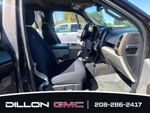 Used 2019 Ford F150 XLT w/ Equipment Group 302A Luxury AWD/4WD image 19