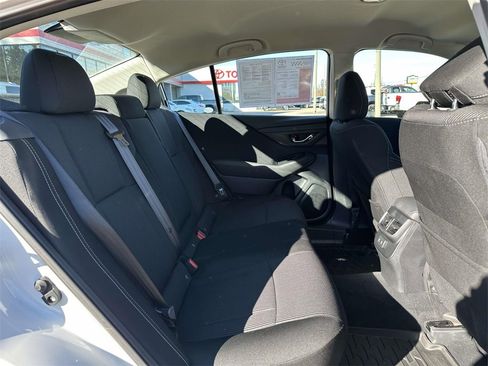 Used 2022 Subaru Legacy Premium image 15