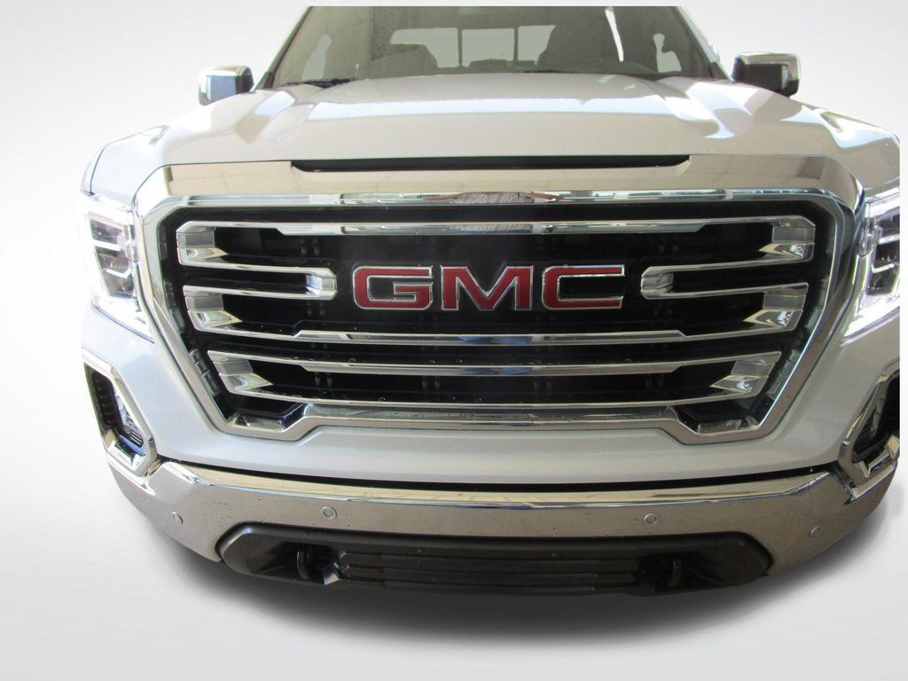 Used 2021 GMC Sierra 1500 SLT w/ SLT Convenience Package AWD/4WD image 16