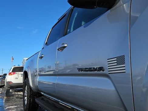 Used 2019 Toyota Tacoma SR5 image 14