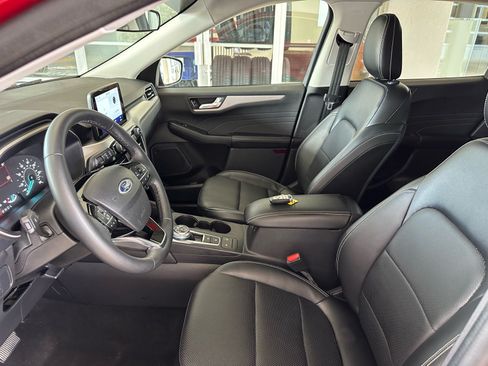 Used 2022 Ford Escape SEL FWD image 16