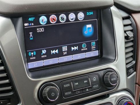 Used 2020 Chevrolet Tahoe Premier w/ Premier 6.2L Value Package image 23