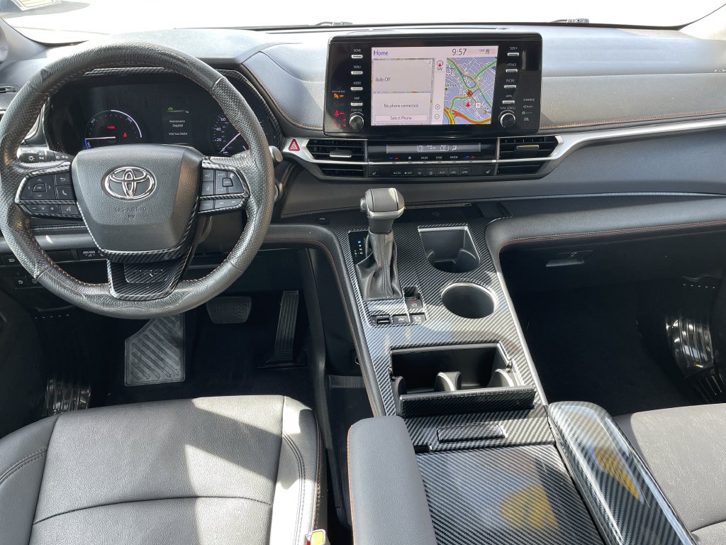 Certified 2023 Toyota Sienna XSE w/ XSE Plus Package AWD/4WD image 15