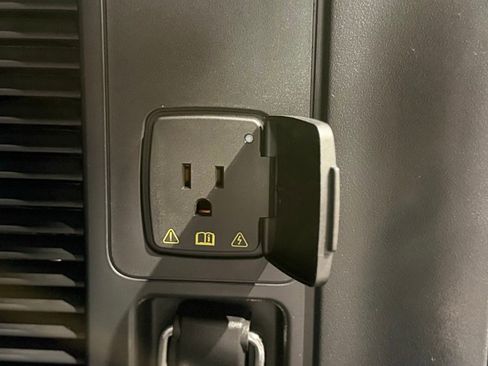 New 2026 Lincoln Navigator Reserve w/ Jet Appearance Package AWD/4WD image 32