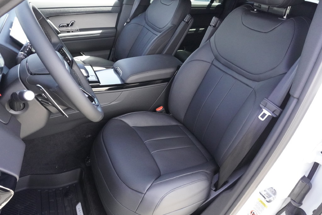 New 2026 Land Rover Range Rover Sport SE AWD/4WD image 20
