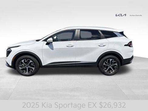 Certified 2025 Kia Sportage EX AWD/4WD image 5