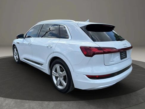 Used 2019 Audi e-tron Premium Plus AWD/4WD image 7