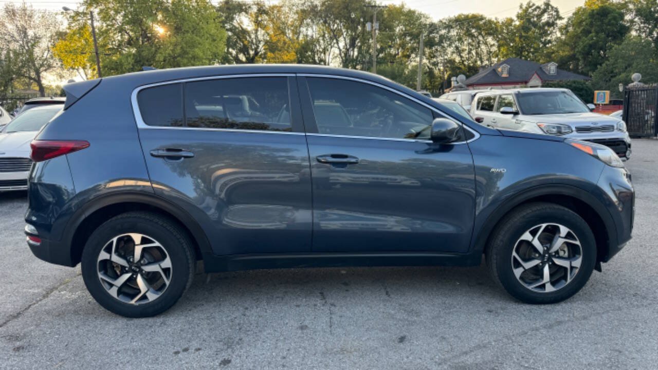 Used 2021 Kia Sportage LX AWD/4WD image 5