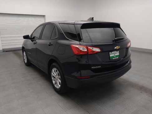 Used 2021 Chevrolet Equinox LS FWD image 5
