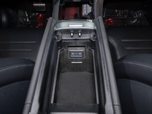New 2026 Mercedes-Benz GLC 300 image 21