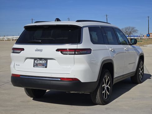 New 2025 Jeep Grand Cherokee L Limited w/ Luxury Tech Group II image 5