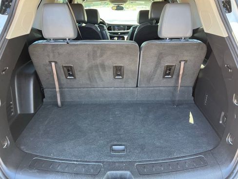 Used 2020 Buick Enclave Essence w/ Sound and Sites Package image 13