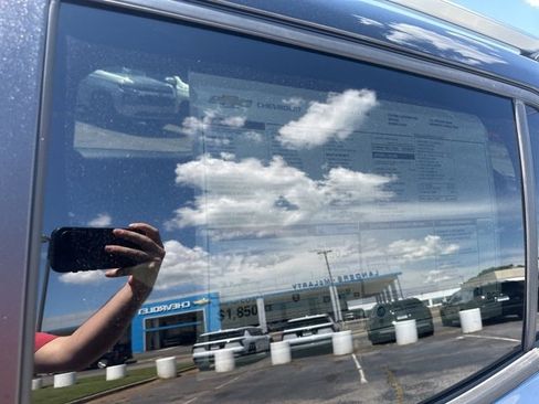 New 2026 Chevrolet Equinox LT w/ Convenience Package II image 34