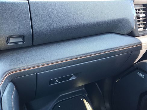 Used 2025 GMC Sierra 1500 AT4 w/ AT4 Premium Package image 23