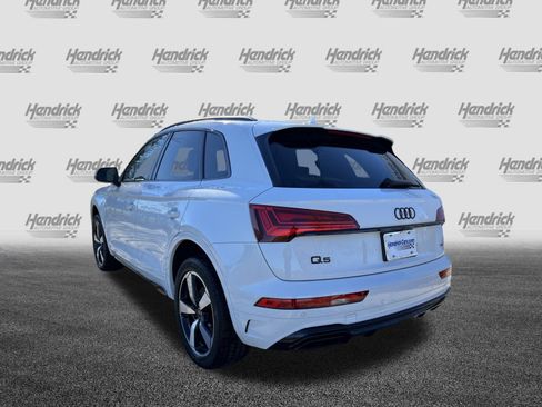 Used 2024 Audi Q5 2.0T Premium Plus w/ Premium Plus Package image 9